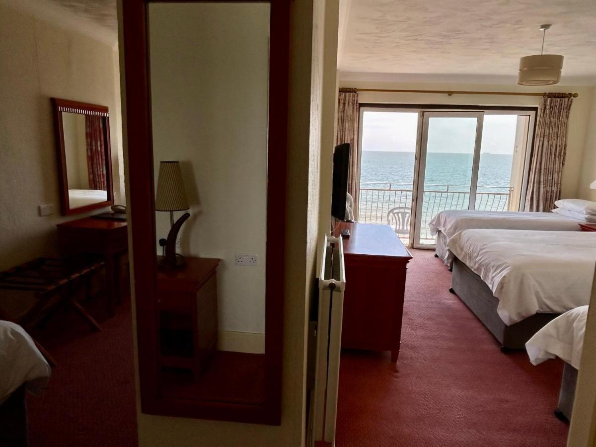 Regent Court - Seafront, Sandown - Free Car Ferry For Bookings Of 3 Or More Nights, Subject To Availability ภายนอก รูปภาพ