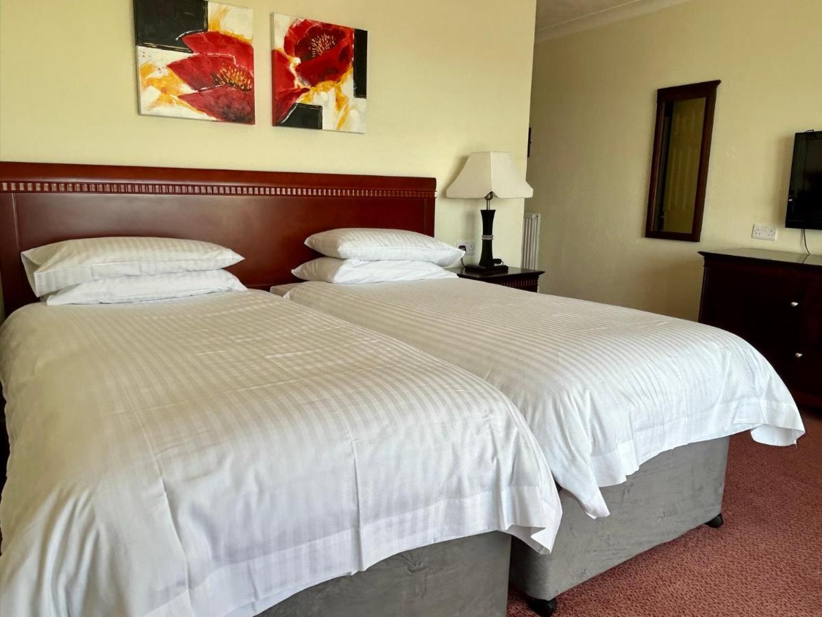 Regent Court - Seafront, Sandown - Free Car Ferry For Bookings Of 3 Or More Nights, Subject To Availability ภายนอก รูปภาพ