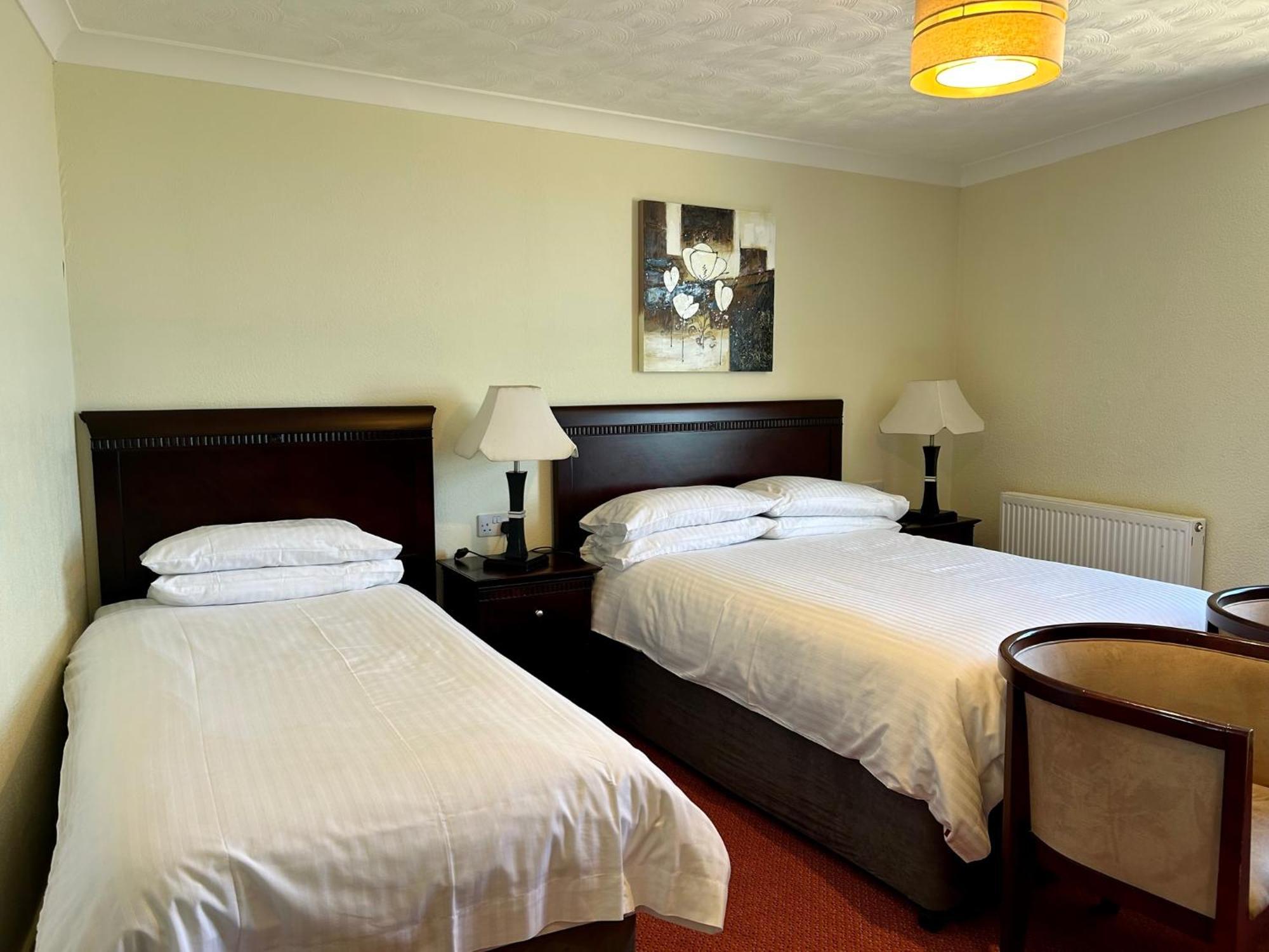Regent Court - Seafront, Sandown - Free Car Ferry For Bookings Of 3 Or More Nights, Subject To Availability ห้อง รูปภาพ