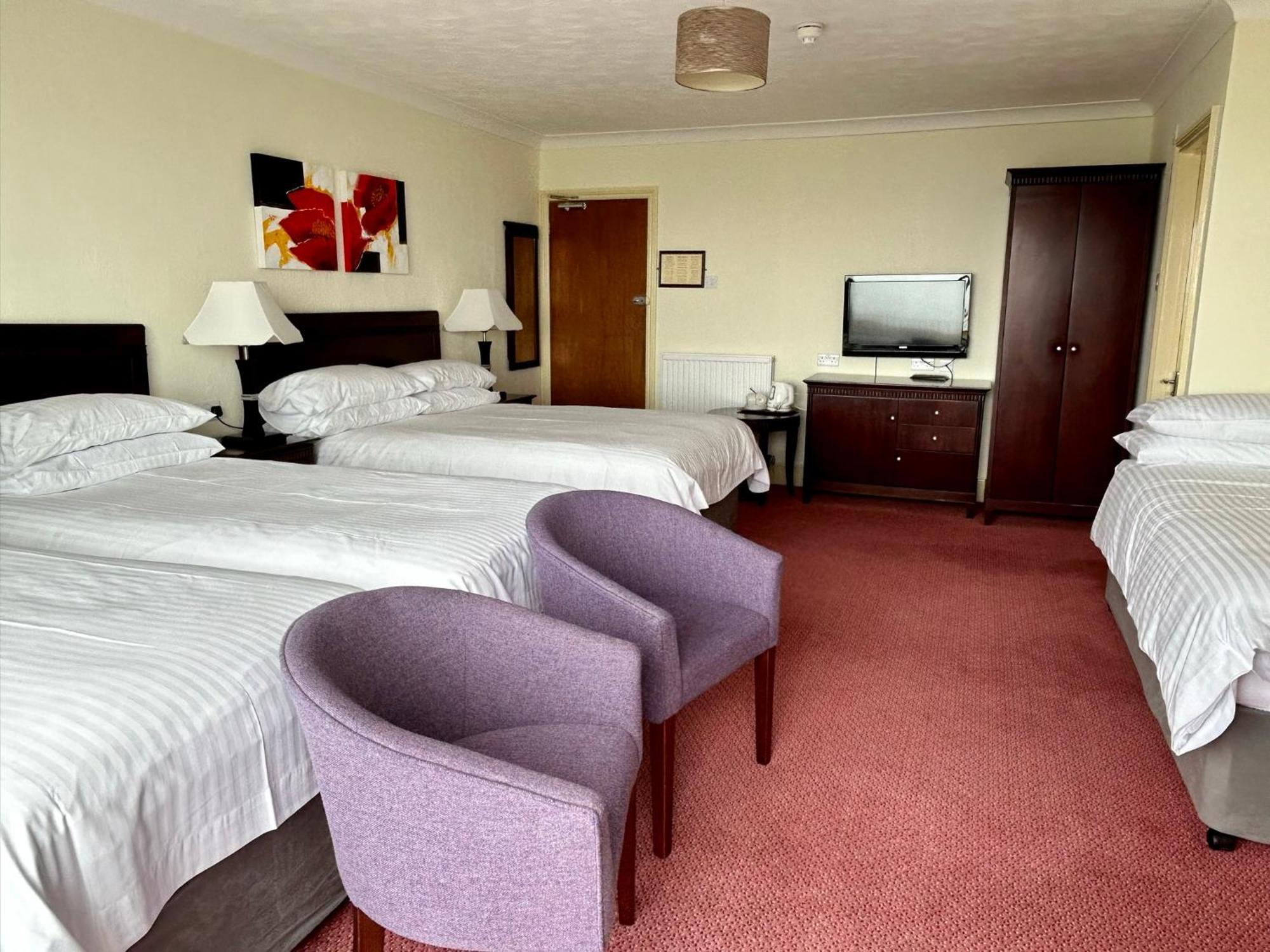 Regent Court - Seafront, Sandown - Free Car Ferry For Bookings Of 3 Or More Nights, Subject To Availability ห้อง รูปภาพ