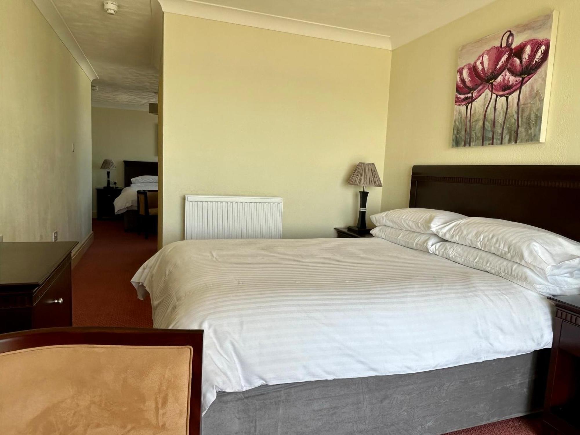 Regent Court - Seafront, Sandown - Free Car Ferry For Bookings Of 3 Or More Nights, Subject To Availability ห้อง รูปภาพ
