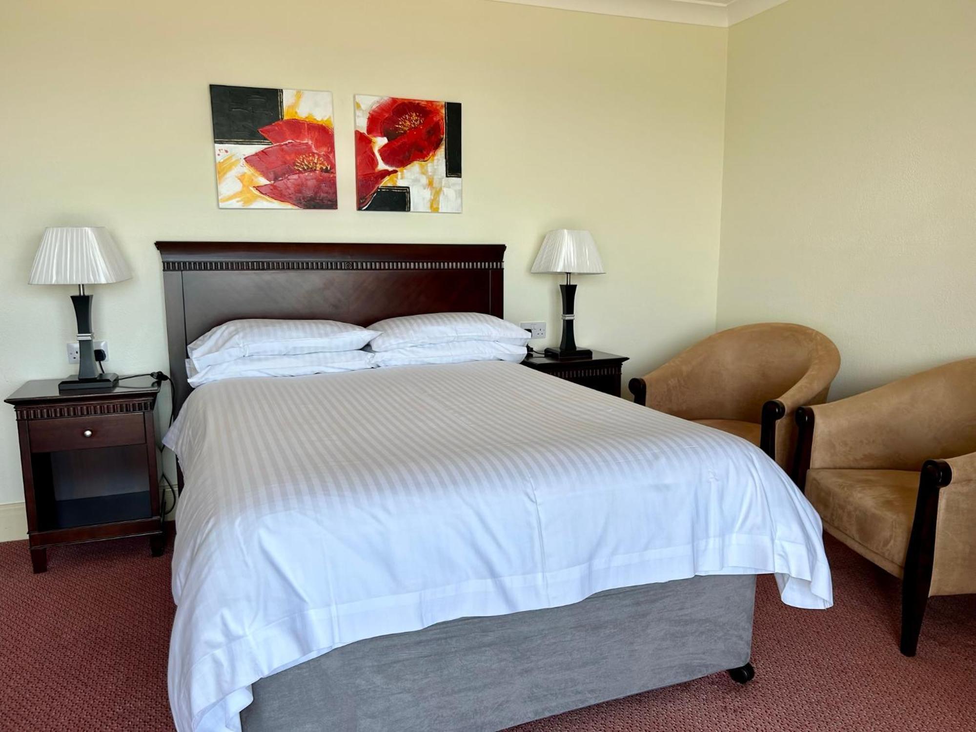 Regent Court - Seafront, Sandown - Free Car Ferry For Bookings Of 3 Or More Nights, Subject To Availability ห้อง รูปภาพ