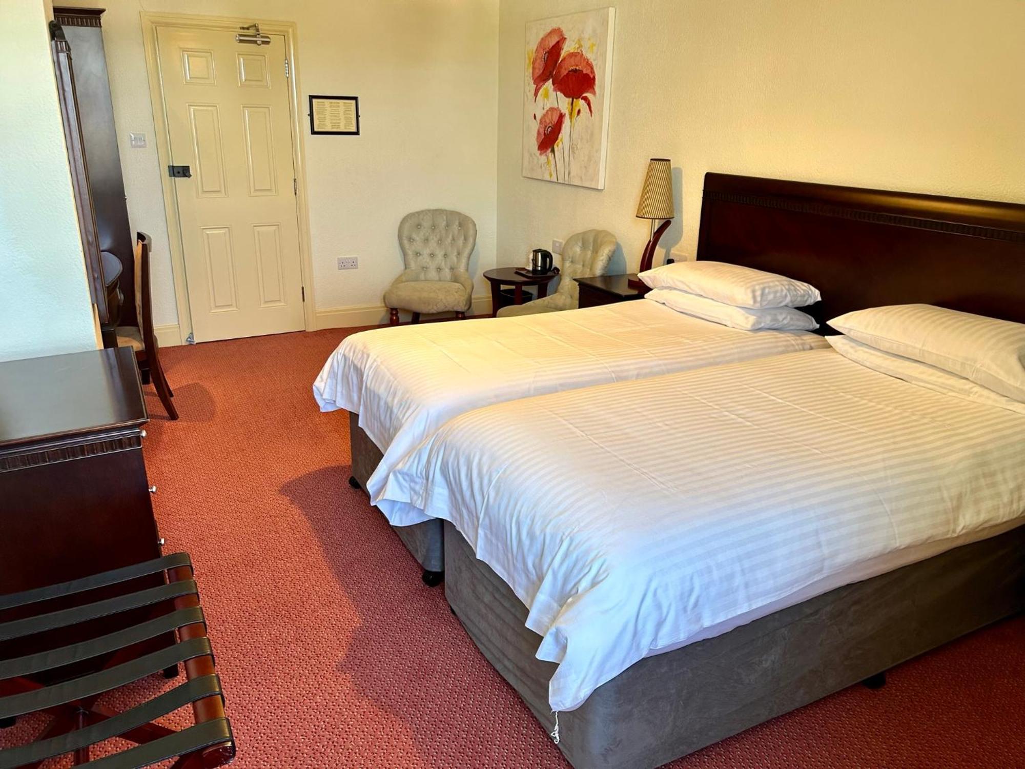 Regent Court - Seafront, Sandown - Free Car Ferry For Bookings Of 3 Or More Nights, Subject To Availability ภายนอก รูปภาพ